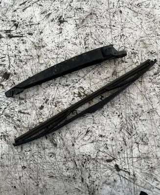 Smart ForFour I Rear wiper blade arm