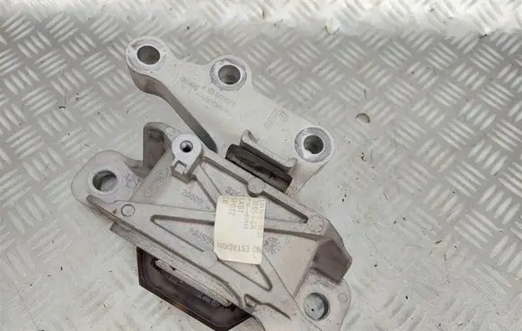 Ford Kuga III Engine mount vacuum valve LX61-6F012-CB