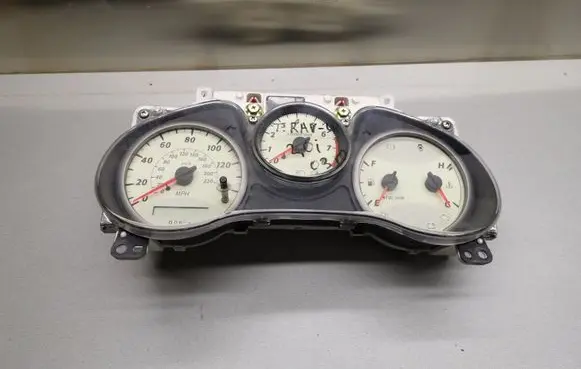 Toyota RAV 4 (XA20) Speedometer (instrument cluster) 8380042880