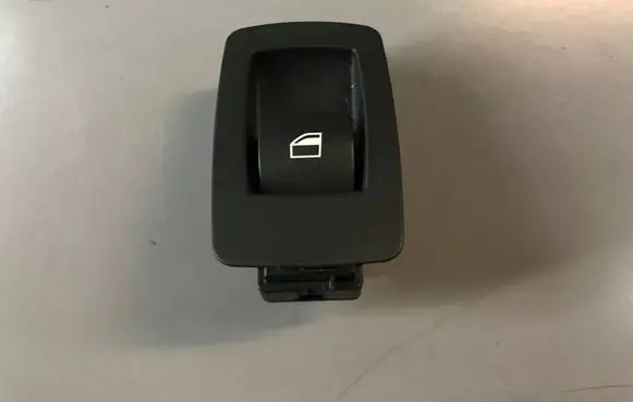 BMW X3 E83 Electric window control switch 9113773 61319113773 61313404051