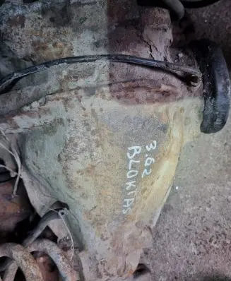 Mercedes-Benz E W124 Rear differential