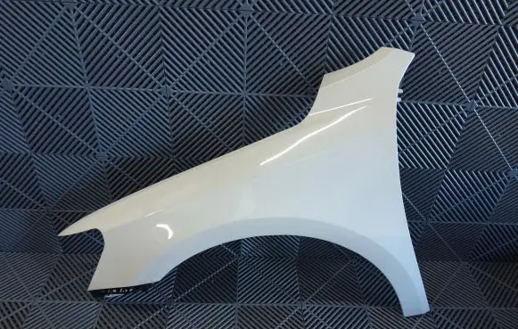 Volkswagen PASSAT B8 USA Fender 561821021A