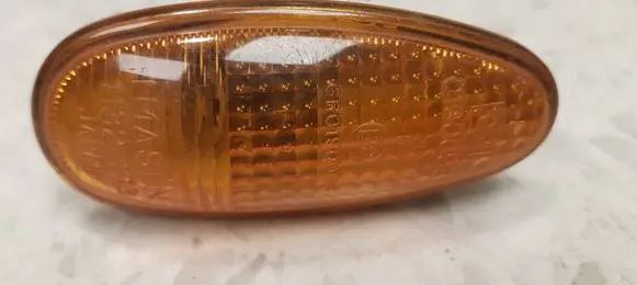 Mitsubishi Pajero Sport I Front fender indicator light 1132213 0190093