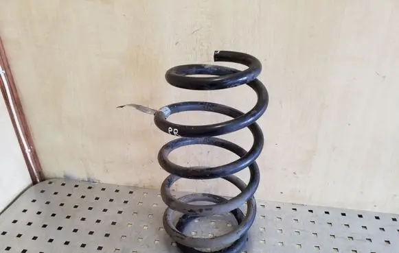 BMW X5 E53 Front coil spring