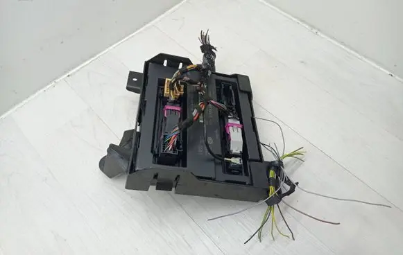 Audi A4 S4 B8 8K Comfort/convenience module 8K0907064C 0290406098