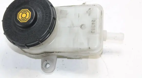 Honda CR-V Master brake cylinder