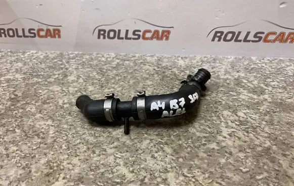 Audi A4 S4 B7 8E 8H Vacuum line/pipe/hose 8E0611931FE