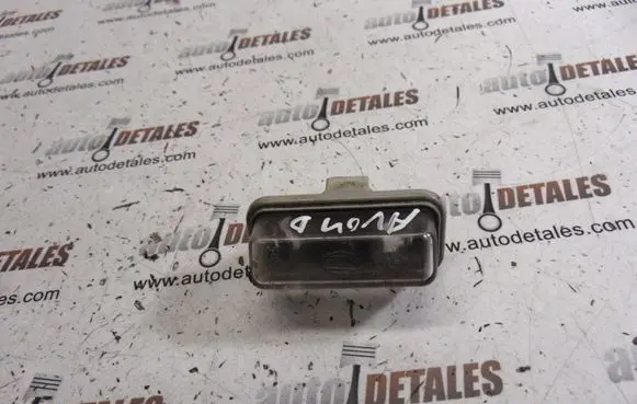 Toyota Avensis T250 Number plate light
