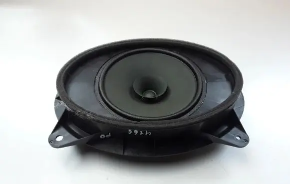Subaru Forester SK Front door speaker