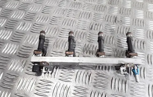 Fuel injectors set