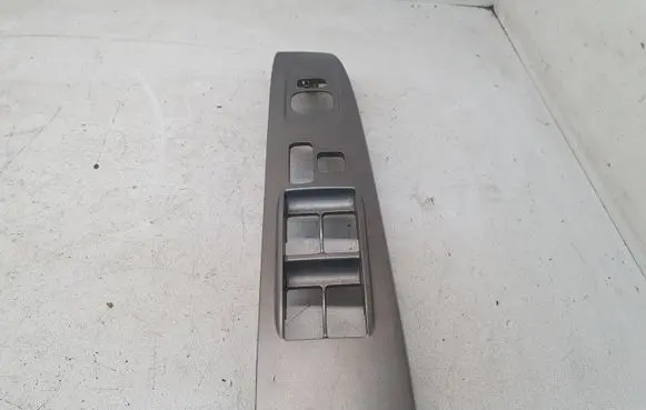 Toyota Prius (XW20) Front door window switch trim 7423247070