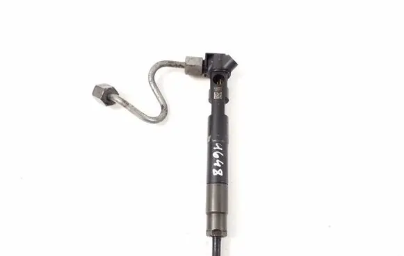 Mercedes-Benz E C207 W207 Fuel injector A6510702387