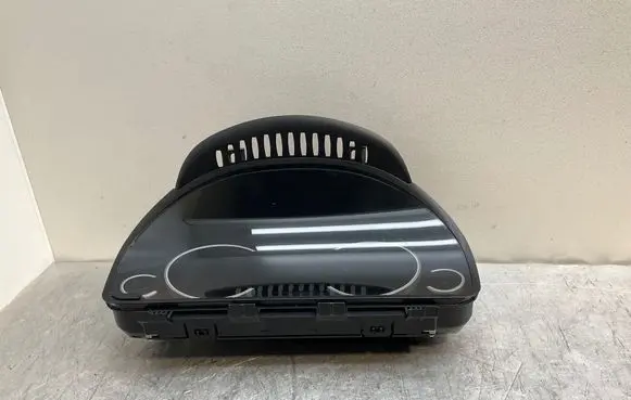 BMW 6 F06 Gran coupe Speedometer (instrument cluster) 9348145