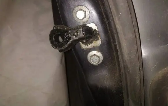 Honda FR-V Front door check strap stopper 