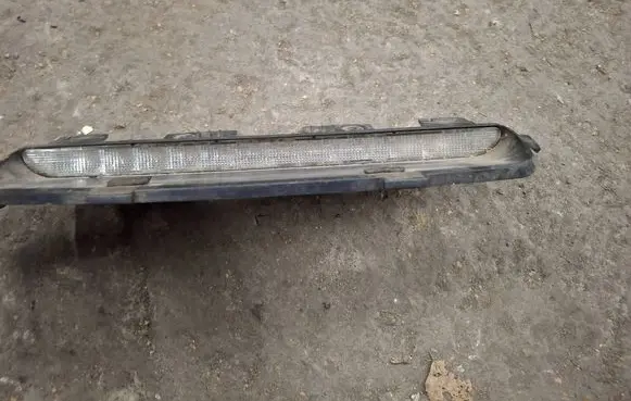 Volvo S40, V40 Third/center stoplight 30899719
