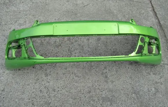 Volkswagen Scirocco Front bumper 1K8807221L