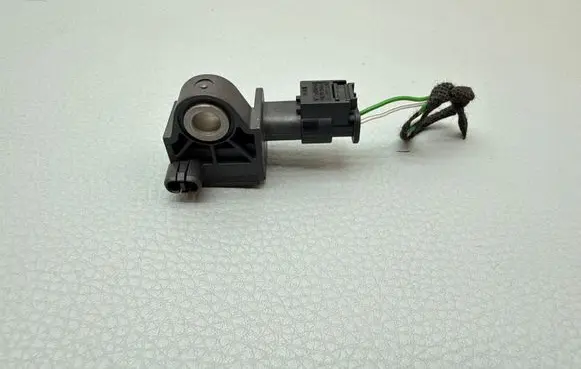 Volkswagen Arteon Shooting Brake Airbag deployment crash/impact sensor 5Q0907651A