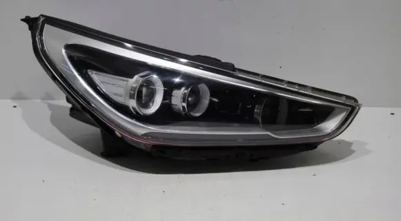 Hyundai i30 Headlight/headlamp