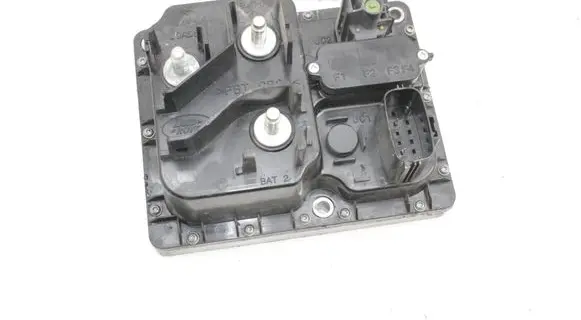 Jaguar I-Pace Current control relay JPLA14F70AC