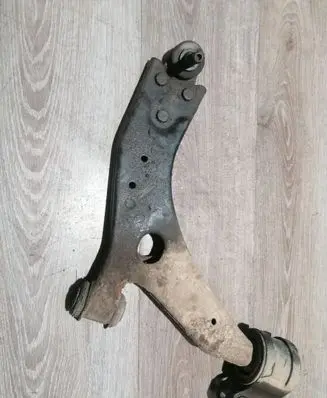 Volvo S40 Front lower control arm/wishbone