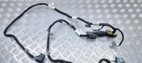 Cadillac XT6 Tailgate/trunk wiring harness 86774689