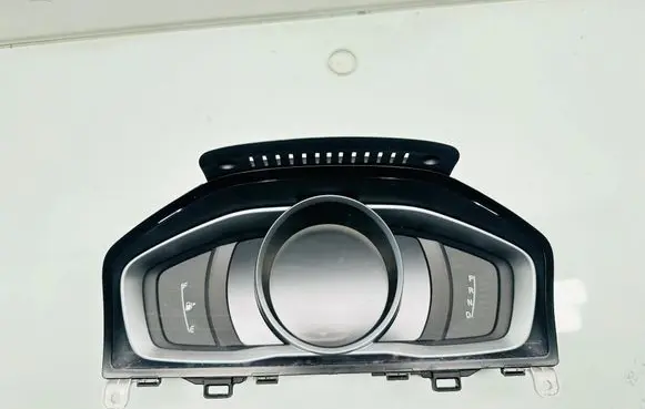 Volvo V60 Speedometer (instrument cluster) 31453039