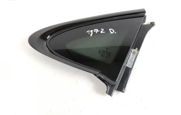 Porsche Taycan 9J1 Rear side window 9J1845298AE P0513S1 25022022