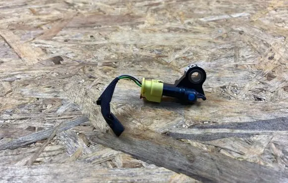 Audi A6 S6 C8 4K Airbag deployment crash/impact sensor 4M0959651