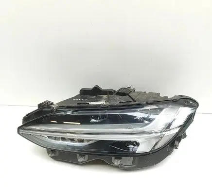 Volvo S90, V90 Headlight/headlamp 32228318