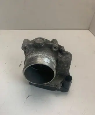 Audi Q3 8U Throttle valve 06F133062Q