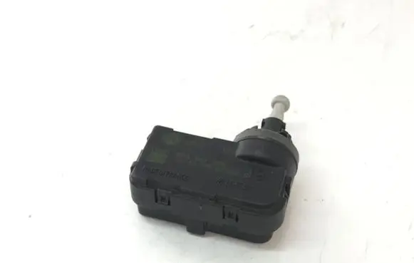 Seat Ibiza IV (6J,6P) Headlight level adjustment motor 5P0941295
