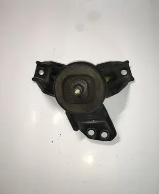 KIA Sportage Engine mount bracket 218142S600