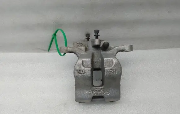 Volvo XC40 Rear brake caliper 31471181