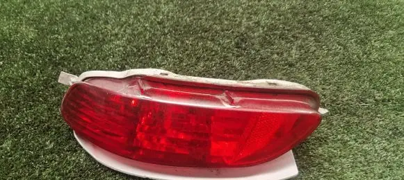 Lexus RX 330 - 350 - 400H Rear fog light 12V38W