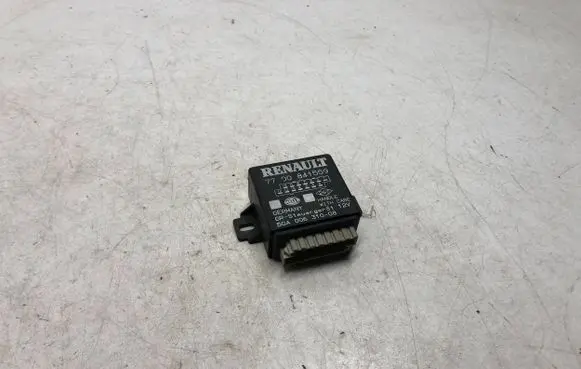 Renault Safrane Cruise control relay 7700841559 5GA00631008