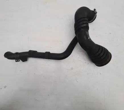 Audi A4 S4 B5 8D Intercooler hose/pipe 8D0129615A