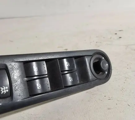 Renault Espace - Grand espace IV Other switches/knobs/shifts 8200328426