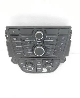 Head unit multimedia control