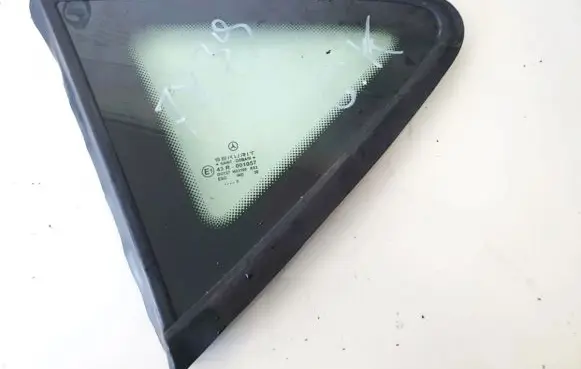 Mercedes-Benz A W168 Rear side window