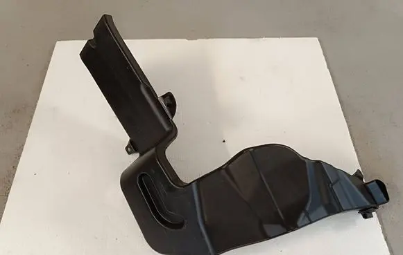 Jaguar F-Pace Cabin air duct channel HK8301907BA