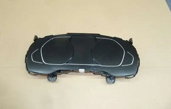 Speedometer (instrument cluster)