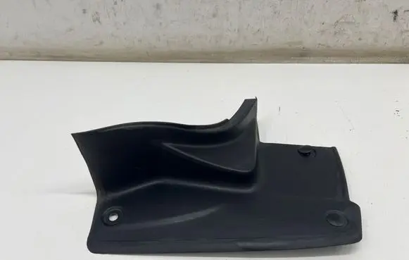 Jaguar I-Pace Rear/tail light trim molding J9D328661AB