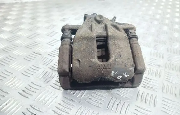 Nissan Note (E11) Front brake caliper