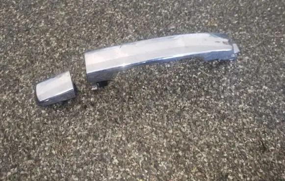 Nissan Quest Front door exterior handle
