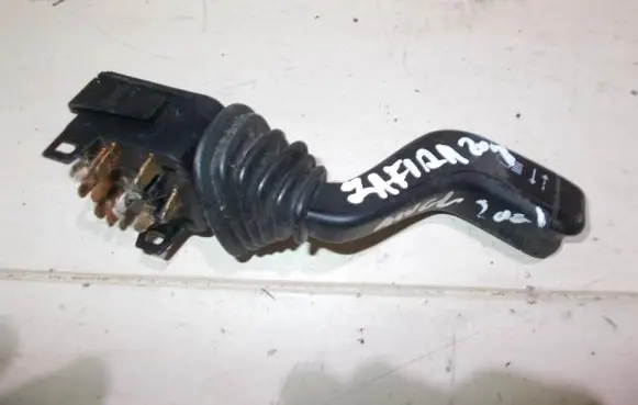Opel Zafira A Indicator stalk 90560990
