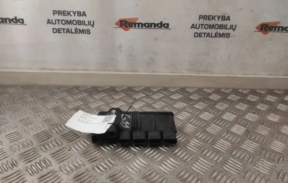 BMW 5 F10 F11 Power management control unit P00141660