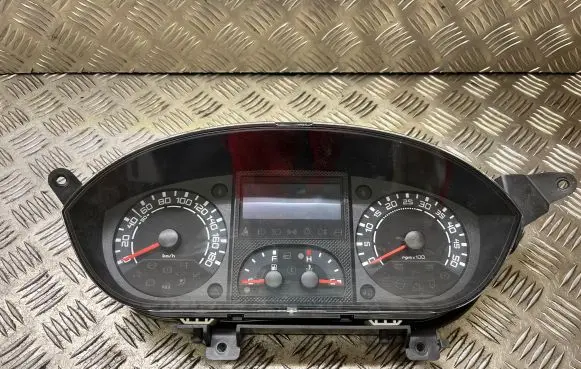 Iveco Daily 35 - 40.10 Speedometer (instrument cluster) 69502991