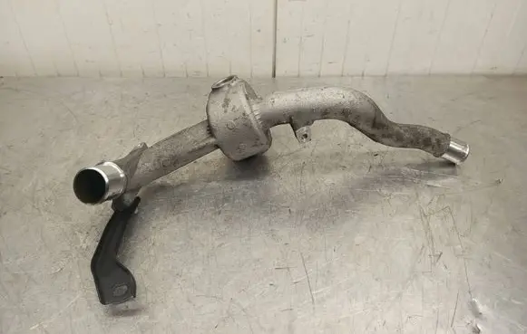 Toyota Yaris Turbo air intake inlet pipe/hose 17361-33010