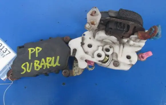 Subaru Legacy Front door lock