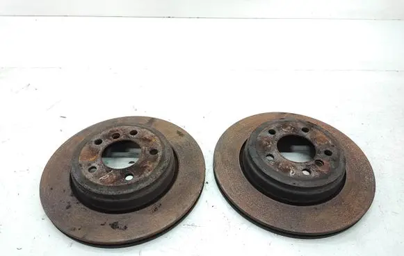 BMW 5 E60 E61 Rear brake disc